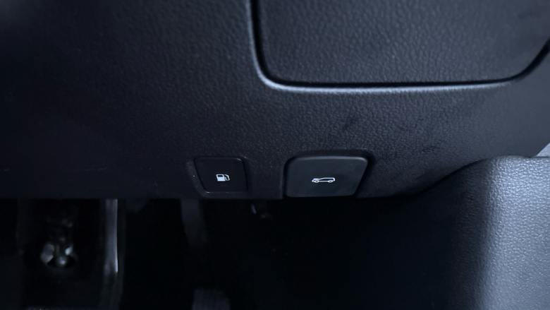 MG HS 1.5 T-GDI PHEV SE 5dr Auto Hatchback